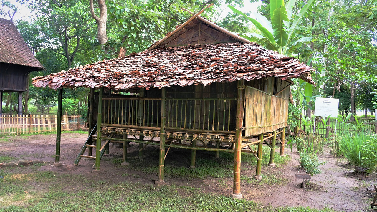 Kruang-Puuk House (Traditional Lanna/bamboo house)