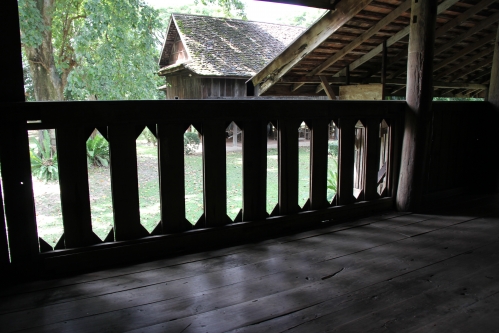 Mae Taeng Folk House