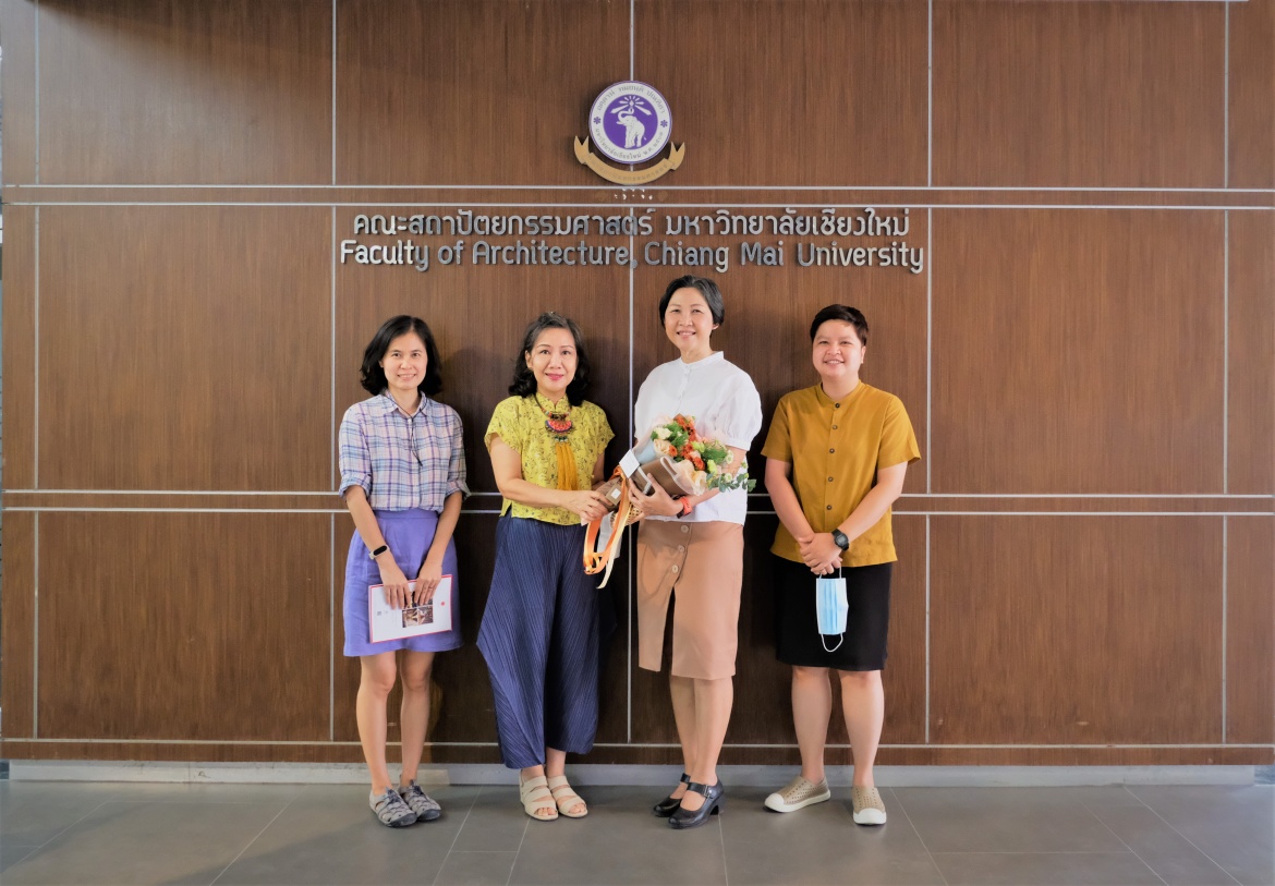 เข้าพบรองศาสตราจารย์ ดร.ระวิวรรณ โอฬารรัตน์มณี เพื่อแสดงความยินดี เนื่องในโอกาสดำรงตำแหน่งคณบดีคณะสถาปัตยกรรมศาสตร์