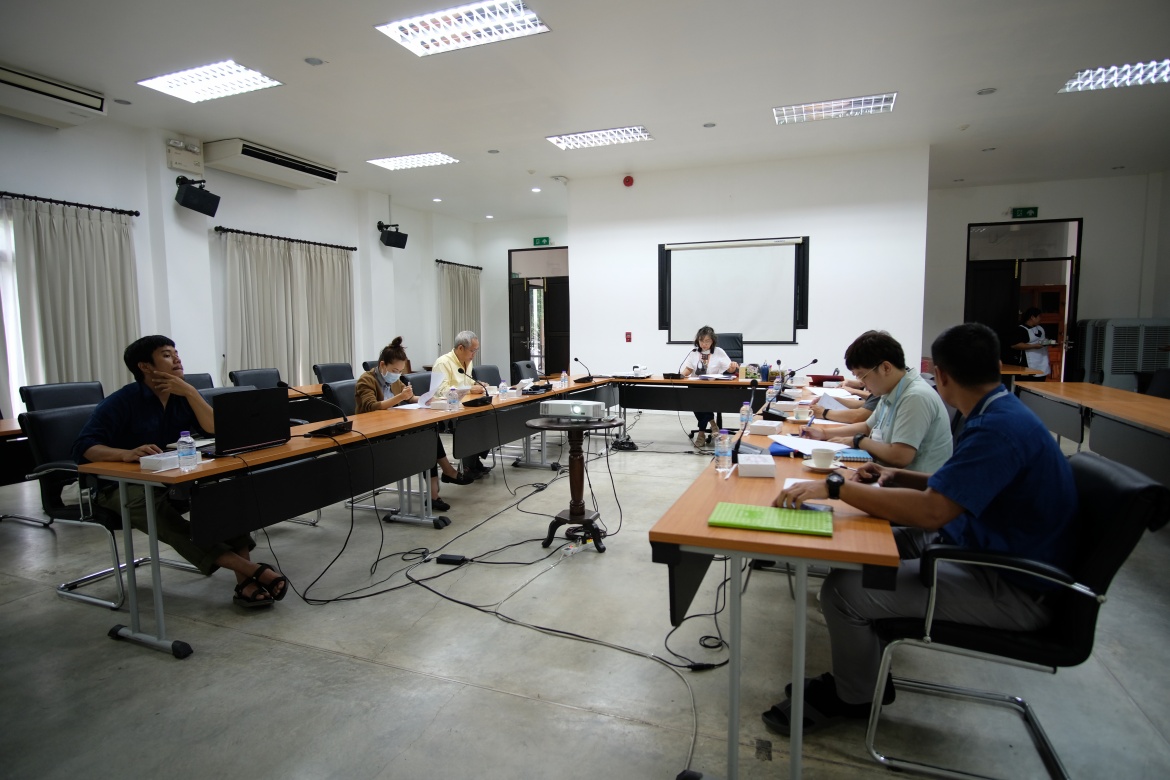 การประชุมคณะกรรมการตรวจรับพัสดุและผู้ควบคุมงาน งานจ้างปรับปรุงซ่อมแซมเรือนกาแล (อุุ๊ยผัด) ครั้งที่ 3/2563