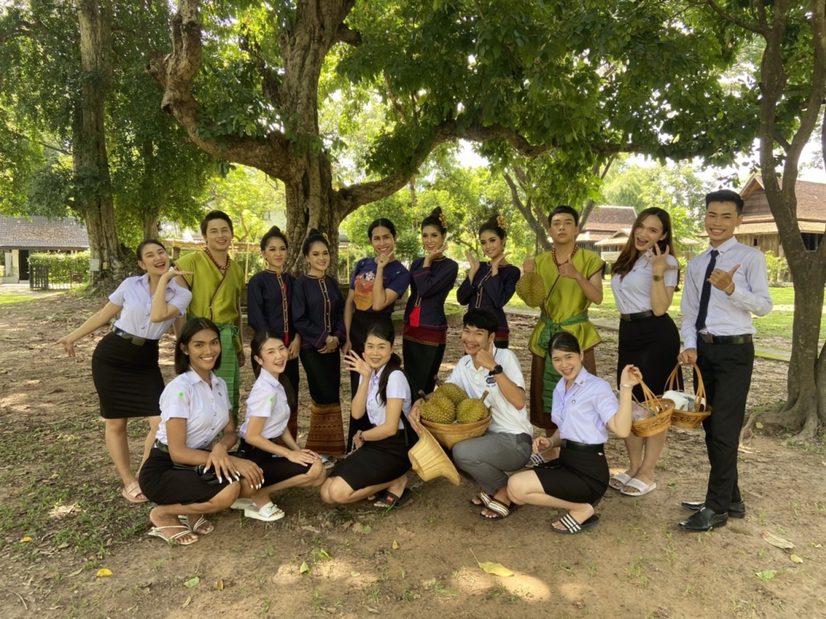 ต้อนรับคณาจารย์และนักศึกษาหลักสูตรครุศาสตรบัณฑิต สาขาวิชานาฏศิลป์ คณะครุศาสตร์ มหาวิทยาลัยราชภัฎเชียงใหม่ 