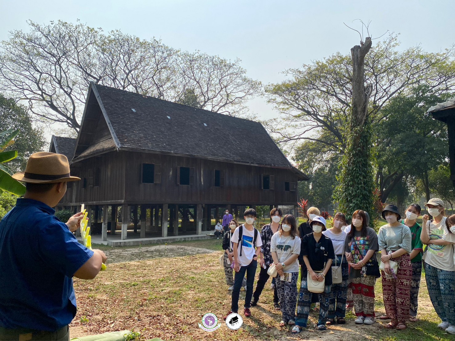 นักศึกษาจาก Kanda University of international Studies (KUIS) ประเทศญี่ปุ่น เข้าชมเเหล่งเรียนรู้ และงานหัตถกรรมล้านนา