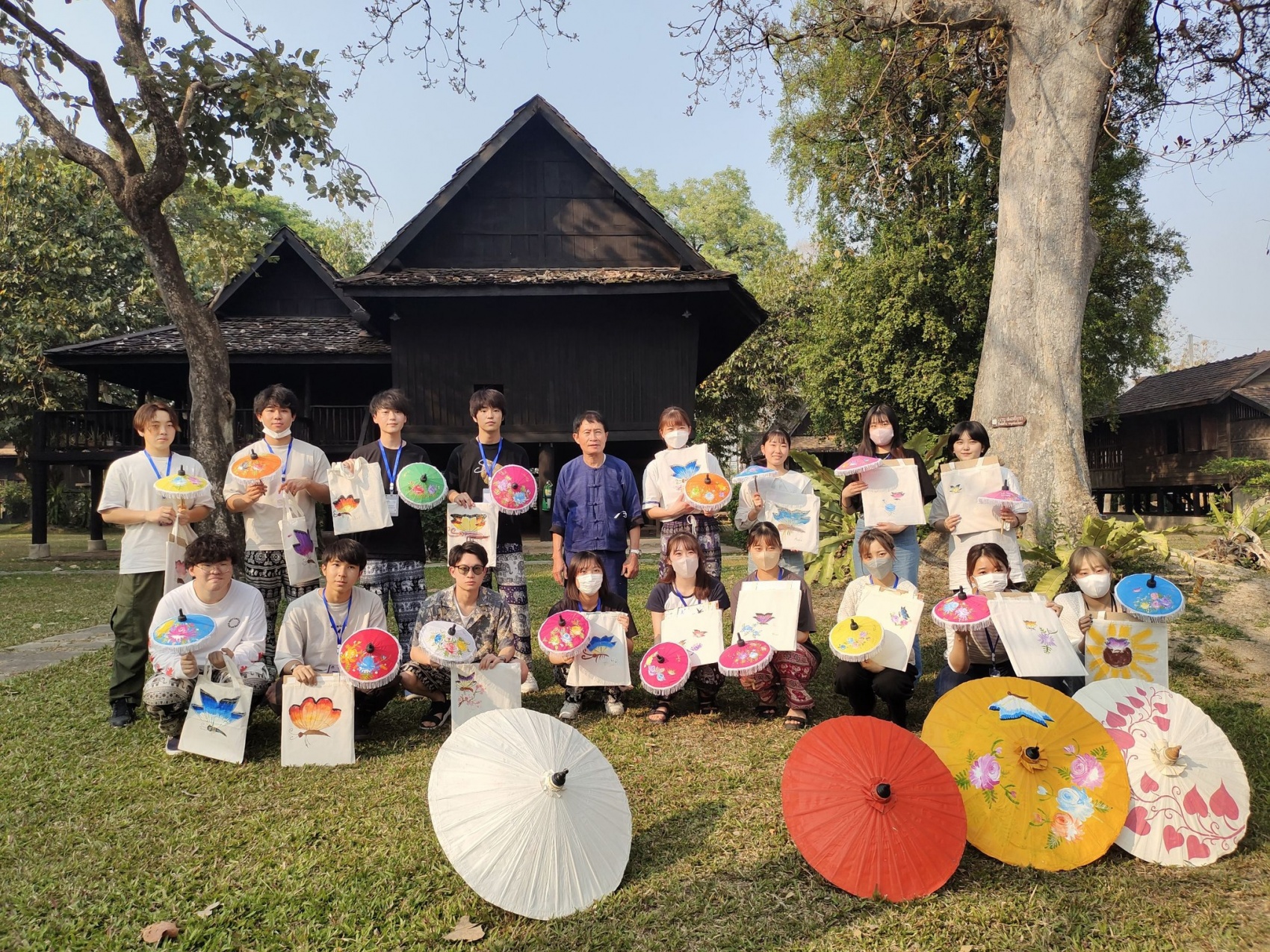 นักศึกษาจาก Kyoto Sangyo University  เข้าทัศนศึกษาเรียนรู้วิถีขีวิตความเป็นอยู่ของคนในอดีต