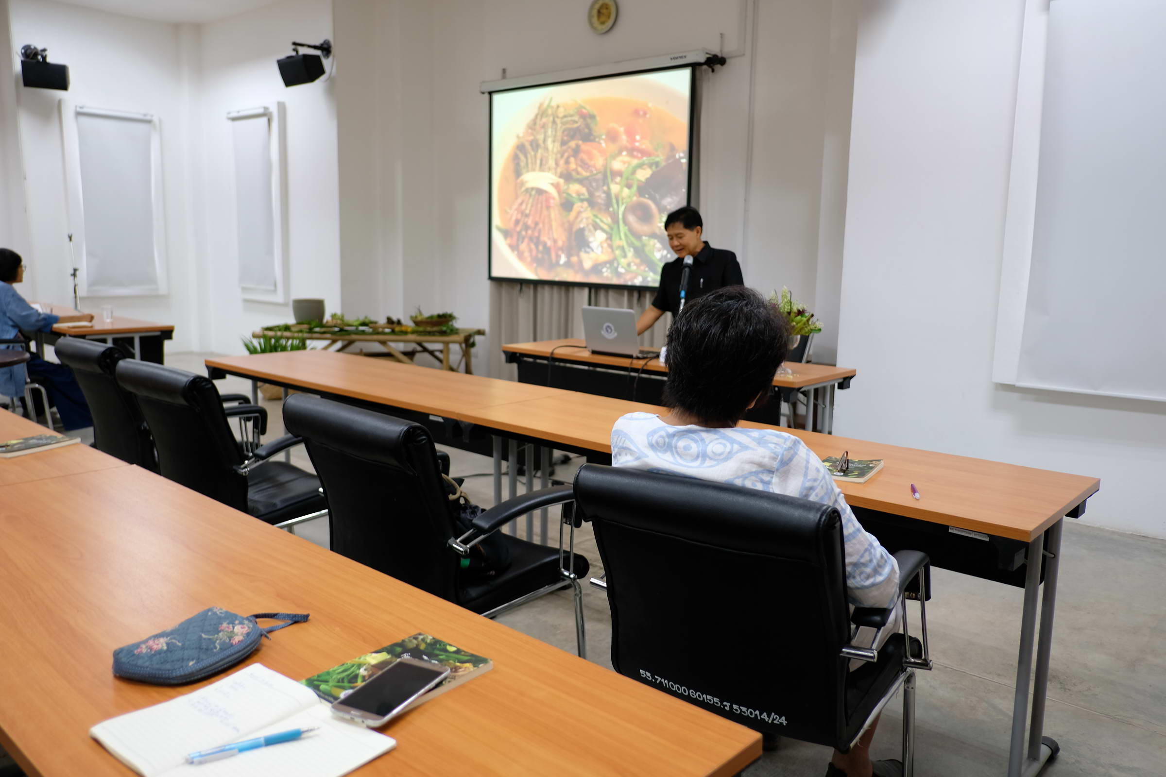 โครงการอนุรักษ์และสืบสานประเพณีล้านนา อบรมหลักสูตรระยะสั้น ของกิ๋นตามฤดู เล่าสู่กั๋นฟัง (อาหารล้านนาในฤดูฝน)