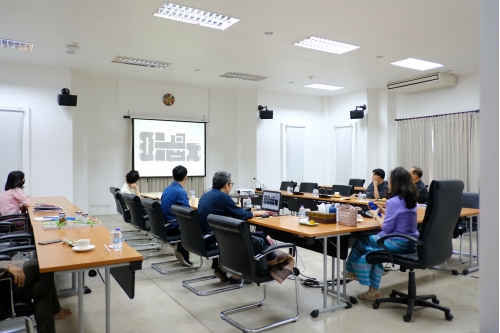 การประชุมการเสนอความก้าวหน้าการดำเนินงานโครงการพัฒนาเรือนล้านนาอาณานิคม(เรือนคิวริเปอล์) เป็นแหล่งเรียนรู้วิถีชีวิต วัฒนธรรมล้านนายุคโคโลเนียลในเชียงใหม่ ผ่านนิทรรศการสื่อนวัตกรรมสร้างสรรค์