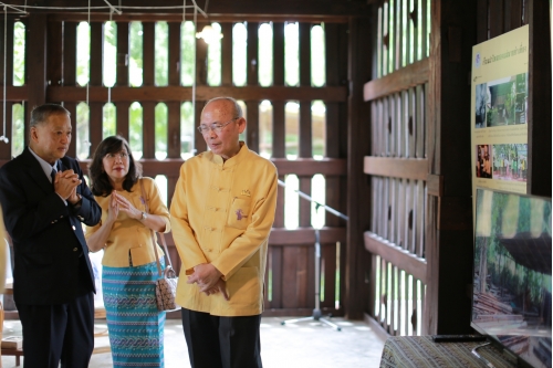 พิธีทำบุญวันคล้ายวันสถาปนาสำนักส่งเสริมศิลปวัฒนธรรม มหาวิทยาลัยเชียงใหม่  และพิธีทำบุญเรือนฝาไหลของแม่นายคำเที่ยง 