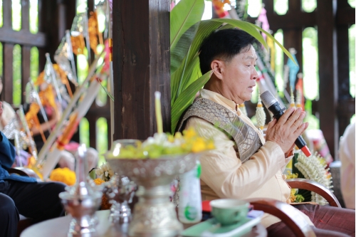 พิธีทำบุญวันคล้ายวันสถาปนาสำนักส่งเสริมศิลปวัฒนธรรม มหาวิทยาลัยเชียงใหม่  และพิธีทำบุญเรือนฝาไหลของแม่นายคำเที่ยง 