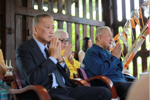 พิธีทำบุญวันคล้ายวันสถาปนาสำนักส่งเสริมศิลปวัฒนธรรม มหาวิทยาลัยเชียงใหม่  และพิธีทำบุญเรือนฝาไหลของแม่นายคำเที่ยง 