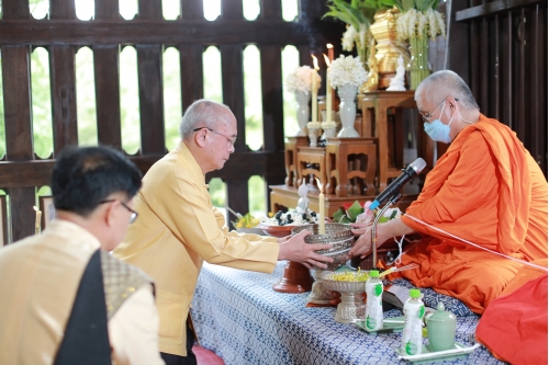 พิธีทำบุญวันคล้ายวันสถาปนาสำนักส่งเสริมศิลปวัฒนธรรม มหาวิทยาลัยเชียงใหม่  และพิธีทำบุญเรือนฝาไหลของแม่นายคำเที่ยง 