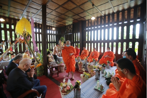 พิธีทำบุญวันคล้ายวันสถาปนาสำนักส่งเสริมศิลปวัฒนธรรม มหาวิทยาลัยเชียงใหม่  และพิธีทำบุญเรือนฝาไหลของแม่นายคำเที่ยง 