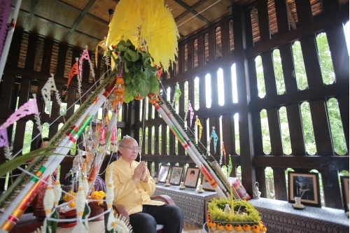 พิธีทำบุญวันคล้ายวันสถาปนาสำนักส่งเสริมศิลปวัฒนธรรม มหาวิทยาลัยเชียงใหม่  และพิธีทำบุญเรือนฝาไหลของแม่นายคำเที่ยง 