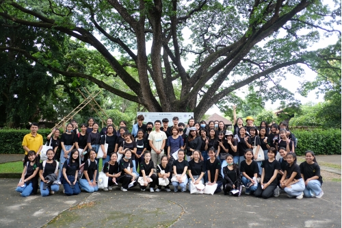 คณาจารย์และนักศึกษาในภาควิชาชีววิทยา คณะวิทยาศาสตร์และเทคโนโลยี มหาวิทยาลัยราชภัฏเชียงใหม่ เข้าทัศนศึกษาเยี่ยมชมพิพิธภัณฑ์เรือนโบราณล้านนา มช. 