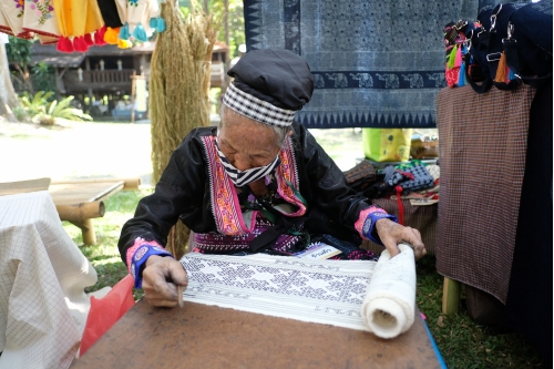 งาน​เทศกาลศิลปหัตถกรรม​พื้นเมือง​เชียงใหม่​ ครั้งที่​ 4 Chiang Mai​ Crafts​ Fair​ 2020​ 