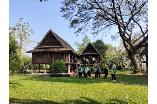 คณะครูและนักเรียนจากโรงเรียนต้นกล้า เข้าทัศนศึกษาและทำกิจกรรมศิลปวัฒนธรรม ณ พิพิธภัณฑ์เรือนโบราณล้านนา มช.  