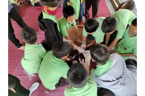 คณะครูและนักเรียนจากโรงเรียนต้นกล้า เข้าทัศนศึกษาและทำกิจกรรมศิลปวัฒนธรรม ณ พิพิธภัณฑ์เรือนโบราณล้านนา มช.  