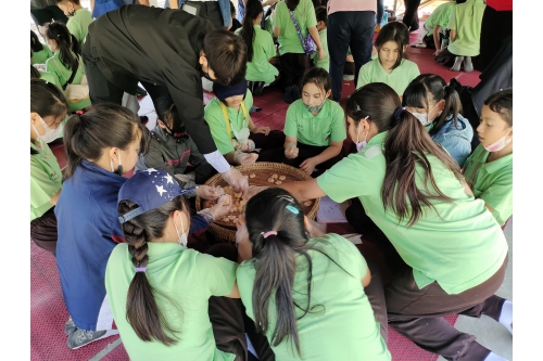 คณะครูและนักเรียนจากโรงเรียนต้นกล้า เข้าทัศนศึกษาและทำกิจกรรมศิลปวัฒนธรรม ณ พิพิธภัณฑ์เรือนโบราณล้านนา มช.  