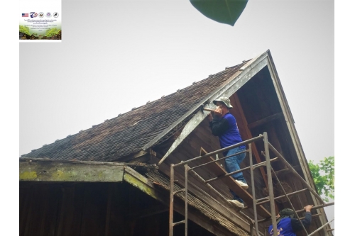 แป้นน้ำย้อยเรือนชาวเวียงเชียงใหม่(พญาปงลังกา) -  The roof trim of Chiang Mai Townsfolk House - Heaun Phaya Pong Lang Ka