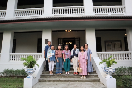 ให้การต้อนรับคณะผู้บริหารในเครือเซ็นทรัลพัฒนา