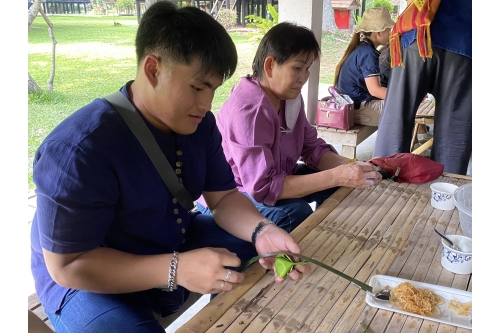 องค์การบริหารพัฒนาพื้นที่พิเศษเพื่อการท่องเที่ยวอย่างยั่งยืน (อพท.) เข้าศึกษาแหล่งเรียนรู้พิพิธภัณฑ์เรือนโบราณล้านนา