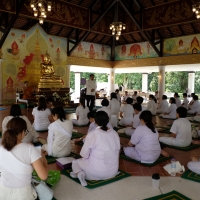 พิธีมอบวุฒิบัตรผู้เข้าร่วมโครงการบวชเนกขัมมจาริณี เพื่อถวายเป็นพระราชกุศลเนื่องในโอกาสที่สมเด็จพระนางเจ้าสิริกิติ์ฯ พระบรมราชินีนาถ พระบรมราชชนนีพันปีหลวง ทรงมีพระชนมพรรษา 87 พรรษา