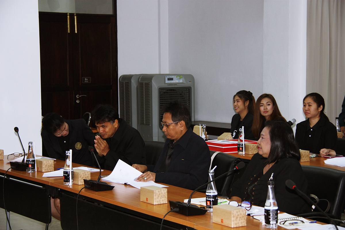 ผู้บริหารและบุคลากรจากศูนย์ศิลปวัฒนธรรม มหาวิทยาลัยแม่โจ้ ศึกษาดูงานด้านการจัดการศิลปวัฒนธรรม เมื่อวันที่ 3 สิงหาคม 2560