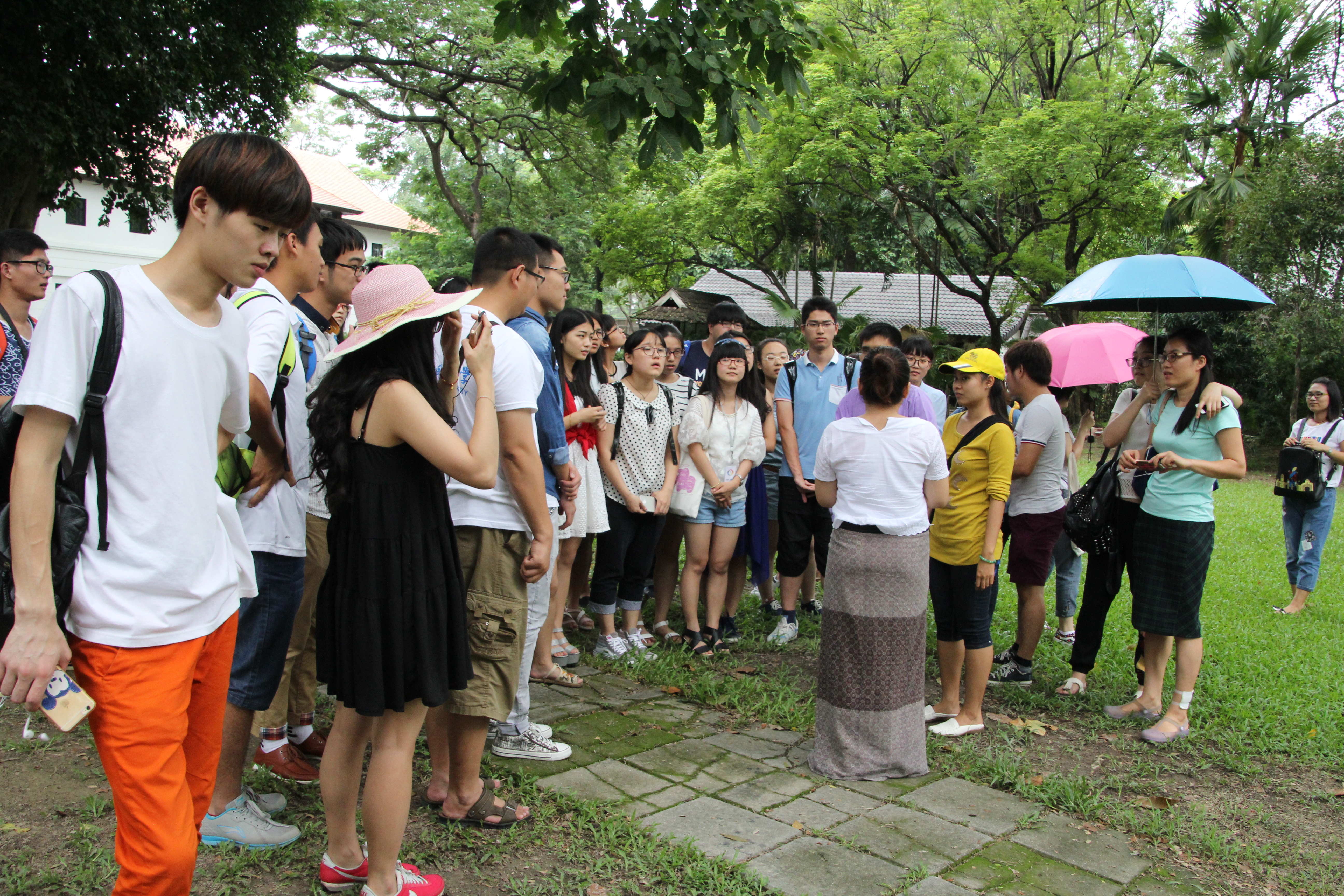 กิจกรรมบรรยายให้ความรู้เรื่อง History of Lanna Culture และกิจกรรม Lanna Culture Workshop 