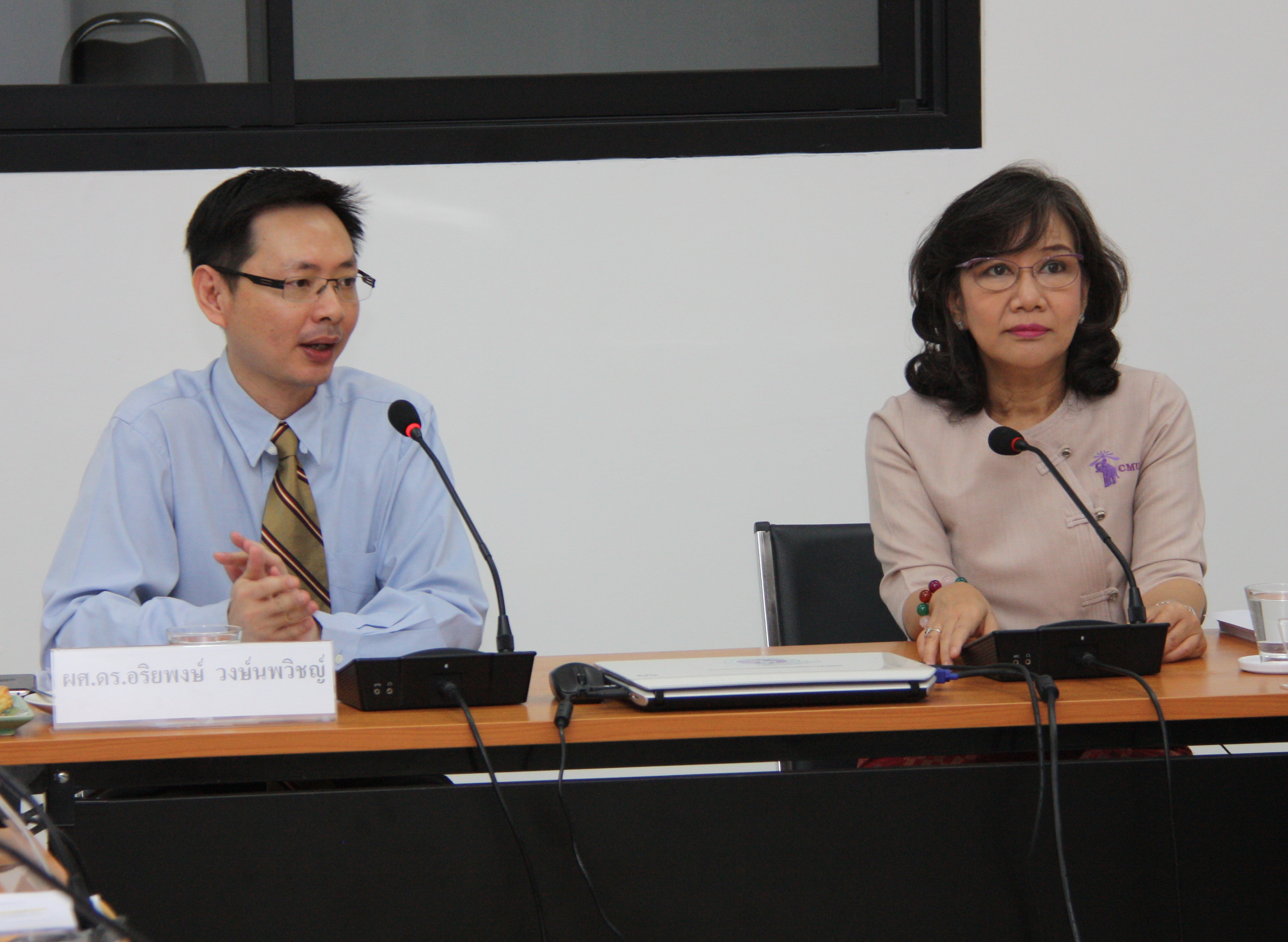 ให้การต้อนรับคณะกรรมการประเมินคุณภาพการศึกษาภายในสำนักส่งเสริมศิลปวัฒนธรรมตามแนวทางเกณฑ์คุณภาพการศึกษาเพื่อการดำเนินการที่เป็นเลิศ (CMU-EdPEx)
