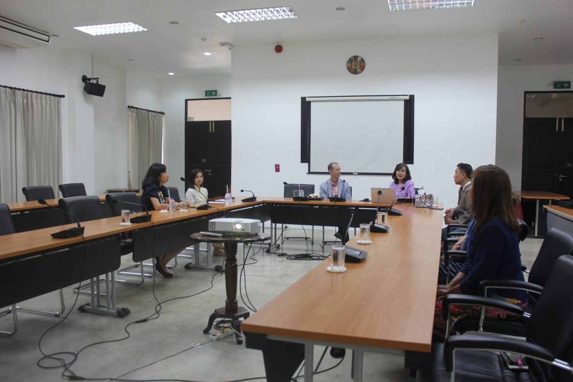 ต้อนรับที่ปรึกษาฝ่ายสื่อมวลชนและวัฒนธรรม สถานเอกอัครราชทูตสหรัฐอเมริกาประจำประเทศไทย พร้อมคณะ